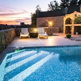 Apartmanok Medencével Kampor, Rab - 23600 Kampor