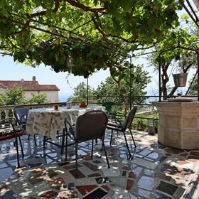 Apartmanok Parkolóhellyel Lovran, Opátia - Opatija - 23701 Lovran