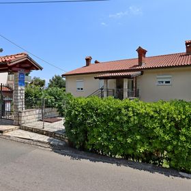 Apartmanok Parkolóhellyel Lovran, Opátia - Opatija - 23701 Lovran