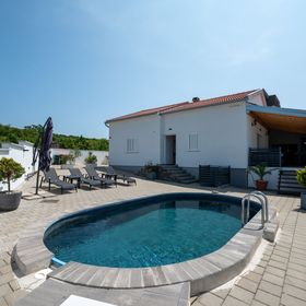 Ház Családok Részére Medencével Maslenica, Novigrad - 23719 Maslenica