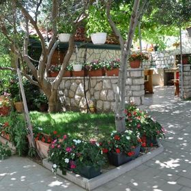 Apartmanok Parkolóhellyel Lopar, Rab - 23747 Lopar