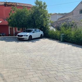 Apartmanok Parkolóhellyel Sibenik - 23756 Šibenik