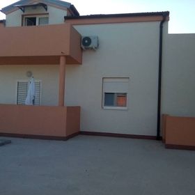 Apartmanok Elszigetelt Helyen Vir - 23773
