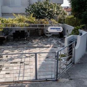 Apartmanok Parkolóhellyel Barbat, Rab - 23817 Barbat