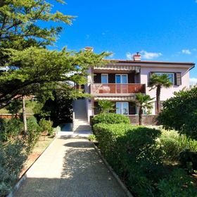 Apartmanok Parkolóhellyel Punat, Krk - 23877 Punat