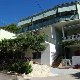 Apartmanok Parkolóhellyel Zivogosce - Blato, Makarska - 23922 Živogošće - Blato