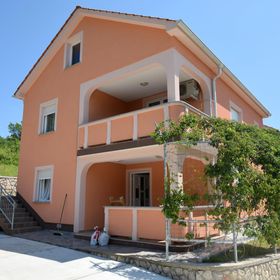 Apartmanok Parkolóhellyel Cizici, Krk - 23938 Čižići