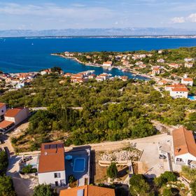 Apartments Cozy Lukoran