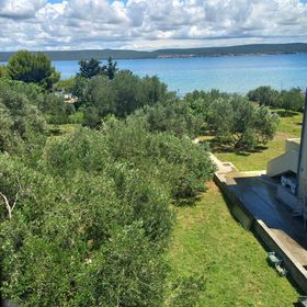 Apartment Escape Dobropoljana