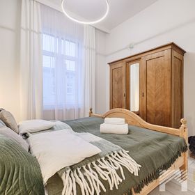 Kolorova Apart - Absinthe