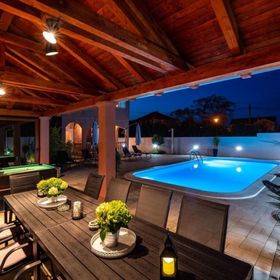 House Luxury Villa with pool Zaton