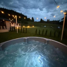 Górna Kudowa Domki Wypoczynkowe z balią