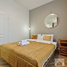 Kolorova Apart - Gold