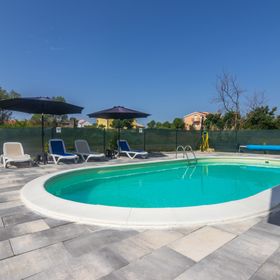 House Villa Ivona Suhovare