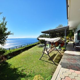 Apartment Ivo Tucepi