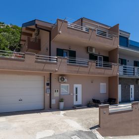 Apartman Ploče - CDR627