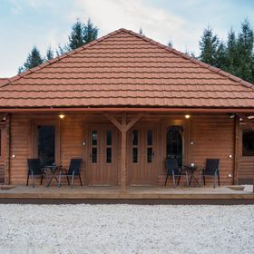 Kapcsolj ki Wellness Apartmanház Demjén