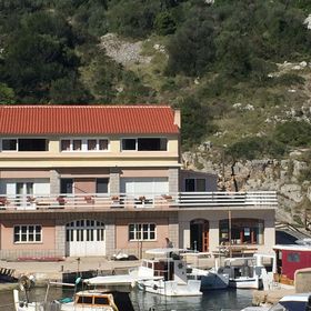 Apartments Đurđa Sali