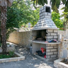 Apartmanok Parkolóhellyel Okrug Gornji, Ciovo - 23007 Okrug Gornji