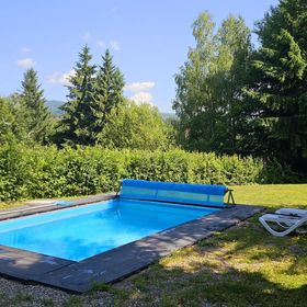 Cabana Greenwood Guesthouse Joseni