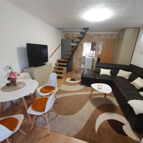 Leander Nyaraló Balatonfenyves