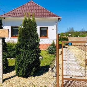 Kéktúra Vendégház Uppony