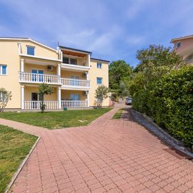 Apartment Mia Cizici