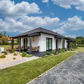 Ház a Hold utcában Vendégház Kehidakustány