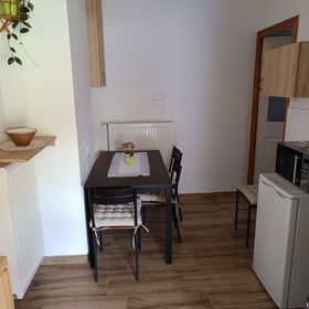 Apró Vendégház Ópusztaszer