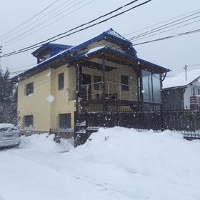 Vila Lavinia Busteni