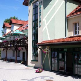 Centrum Restauracyjno-Hotelowe Florres Pawłowiczki