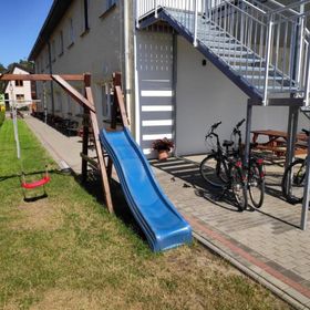 Arka - pokoje z osobnymi wejściami na parterze Międzywodzie