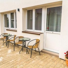 Arka - pokoje z osobnymi wejściami na parterze Międzywodzie