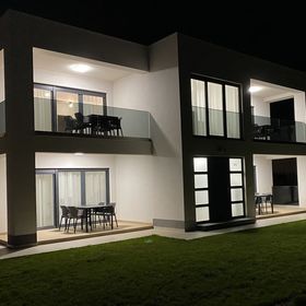 Apartment Malina Kremenici