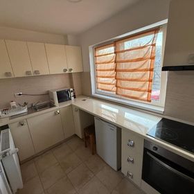 Nicolle Studio 3 Pitești