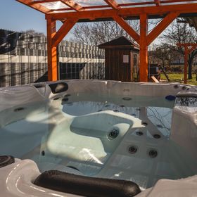 Ezerjó Házikó Nyúl