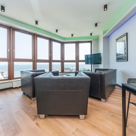 Hryniewickiego 6B | Elegancki Apartament | Widok na morze