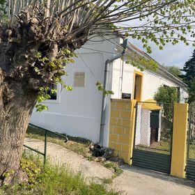 Tulipános Láda Vendégház Pula