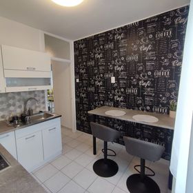 Feels like home Paks 