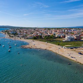 Apartment Pisacic Vir