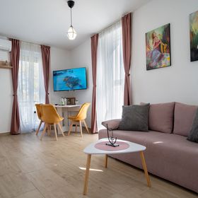  Lovely New Balcony Apartment Cismigiu Park București