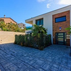 Apartment Linea Malinska