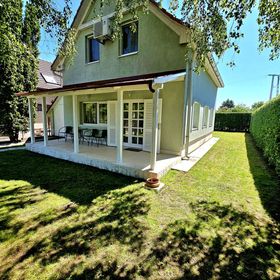 SzaSza Vendégház Szarvas