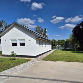 Bátor Nyaraló Szarvas