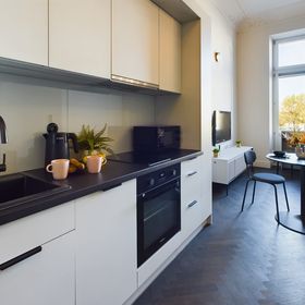 Hoża 39 Warszawa | Wyjątkowy Apartament | Biurko