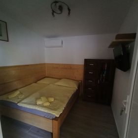 Heni Házikó Vendégház Balatonföldvár