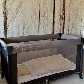 AVIRA Apartman with Free Private Garage Nyíregyháza