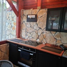 Mimóza Apartmanház Tiszafüred