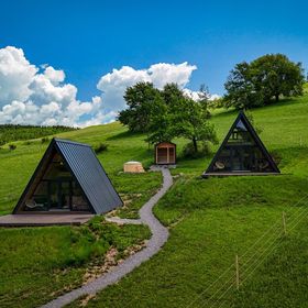 Holiday Cabins Hosasău