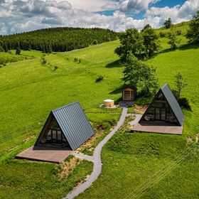 Holiday Cabins Hosasău
